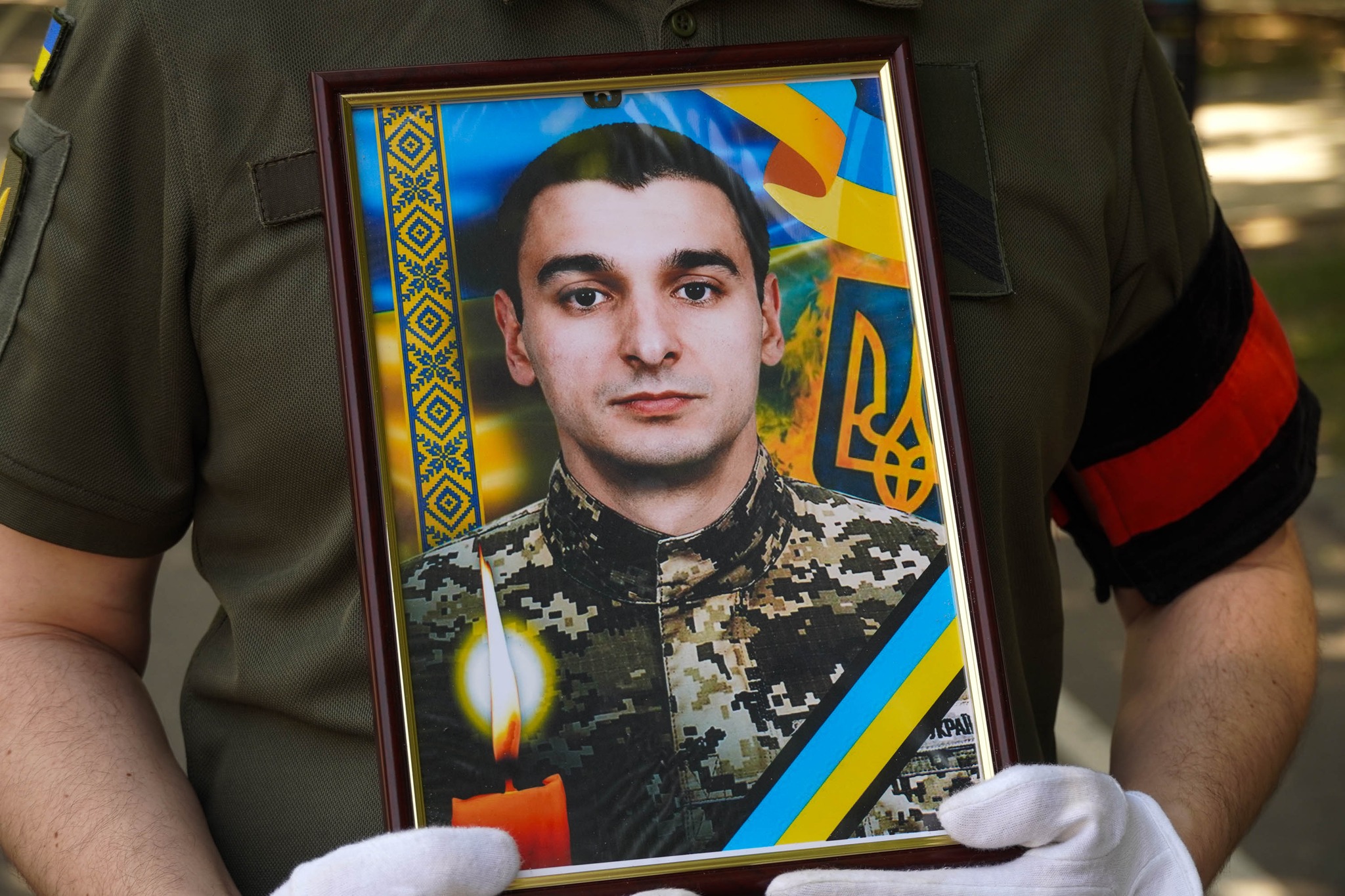 Прощання із полеглим військовим Олександром Янчієм в Ужгороді