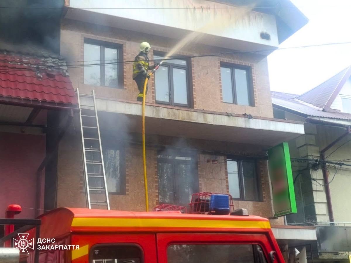 Пожежа у селищі Міжгір'я