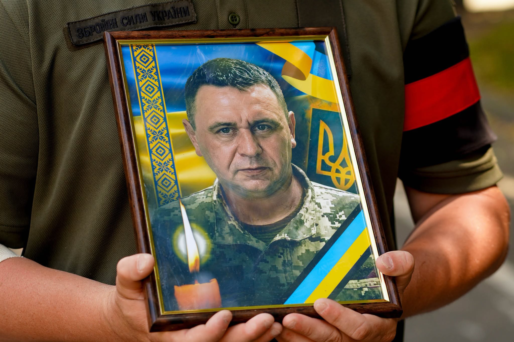 Прощання із полеглим воїном Сергієм Михайленком в Ужгороді