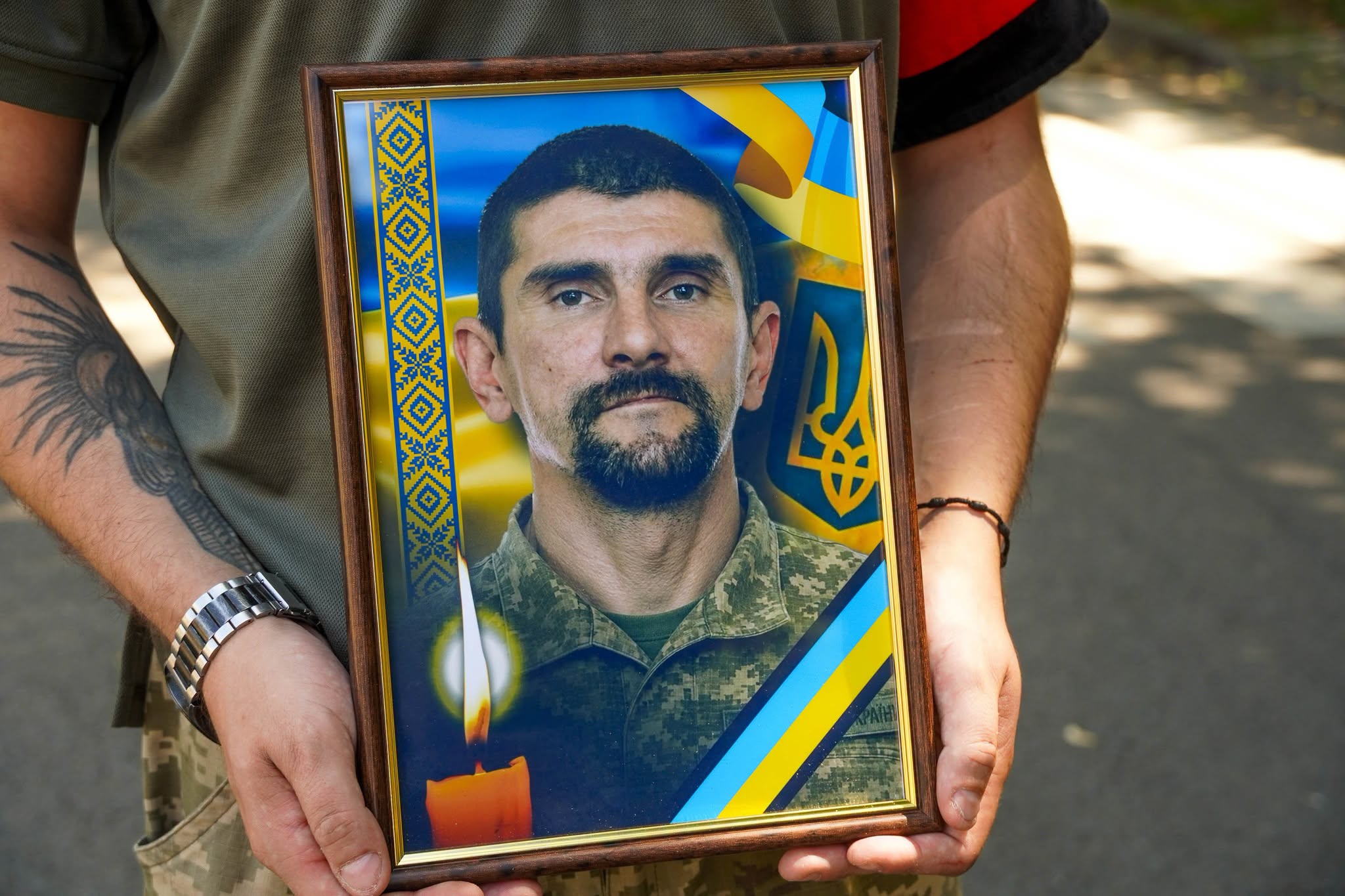 Прощання із полеглим воїном Андрієм Куном в Ужгороді