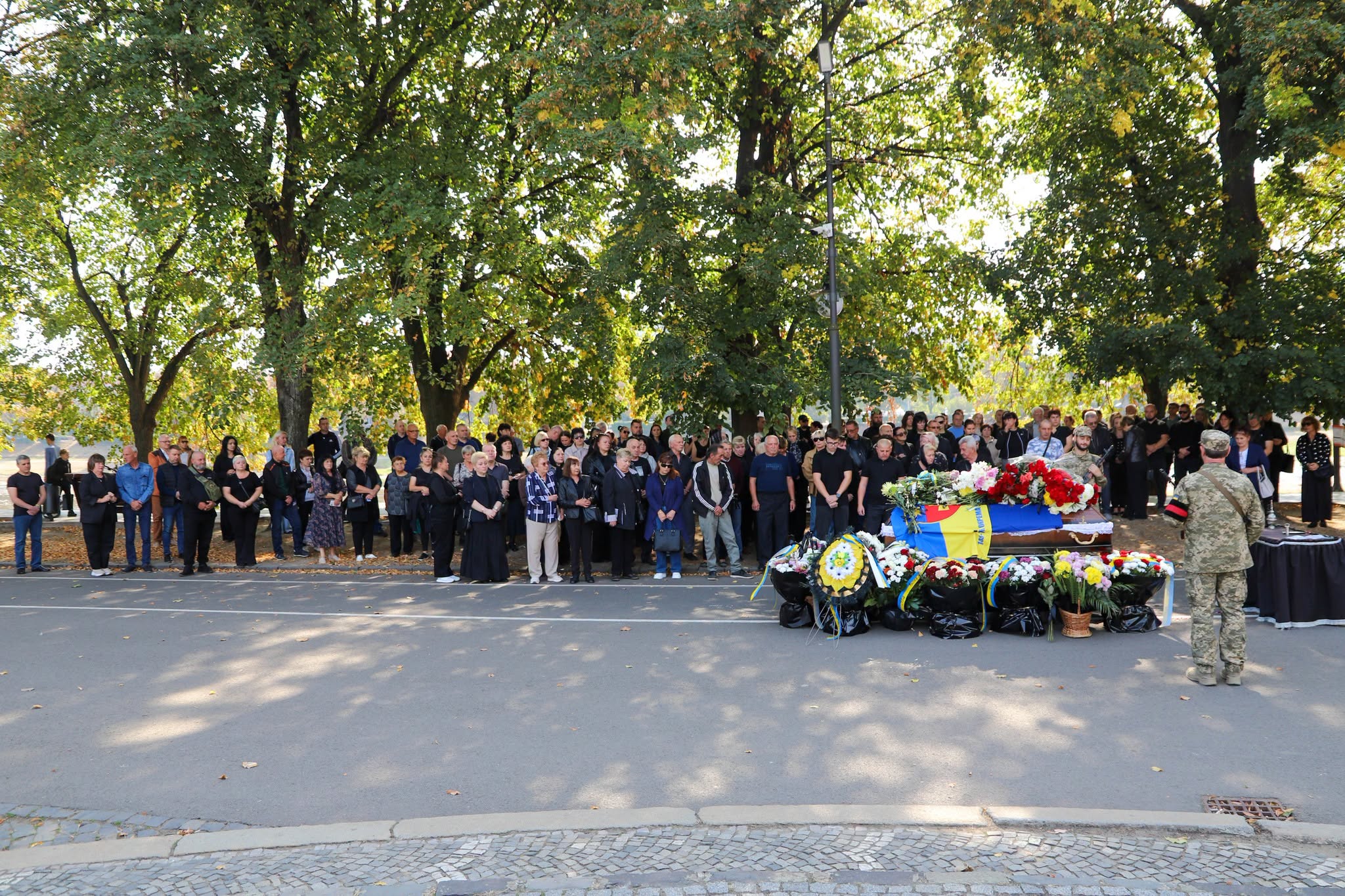 Прощання із воїном Віталієм Черваком