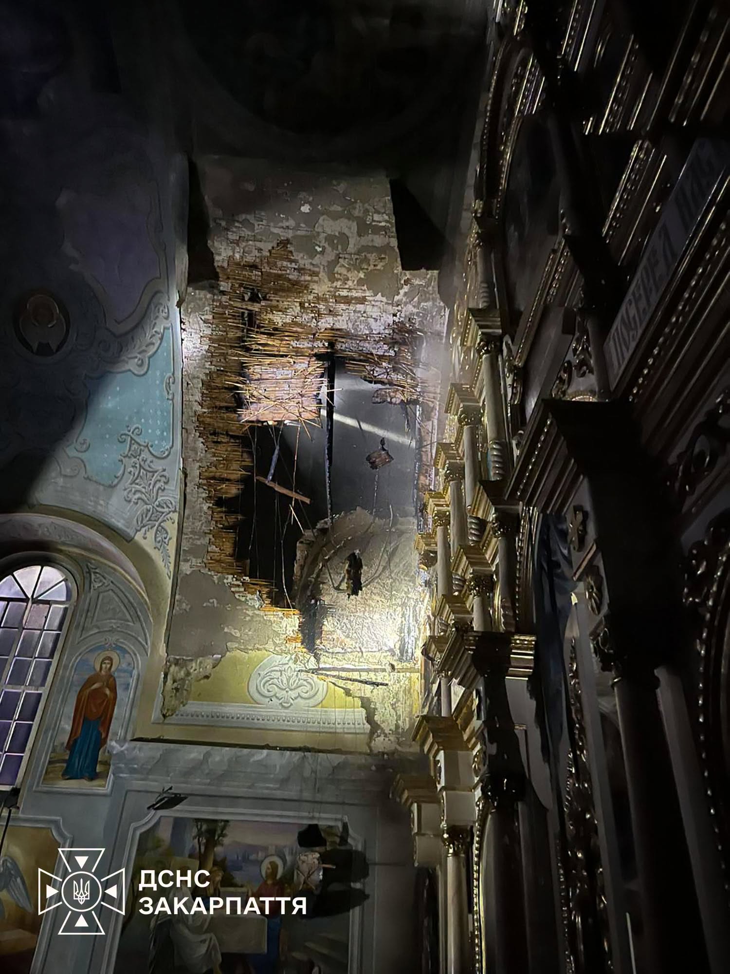 Пожежа у церкві на Тячівщині, 18 жовтня