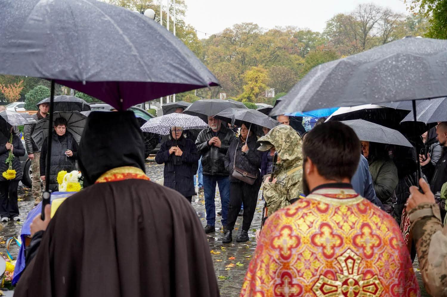 Прощання із капітаном Віталієм Дору в Ужгороді 22 жовтня