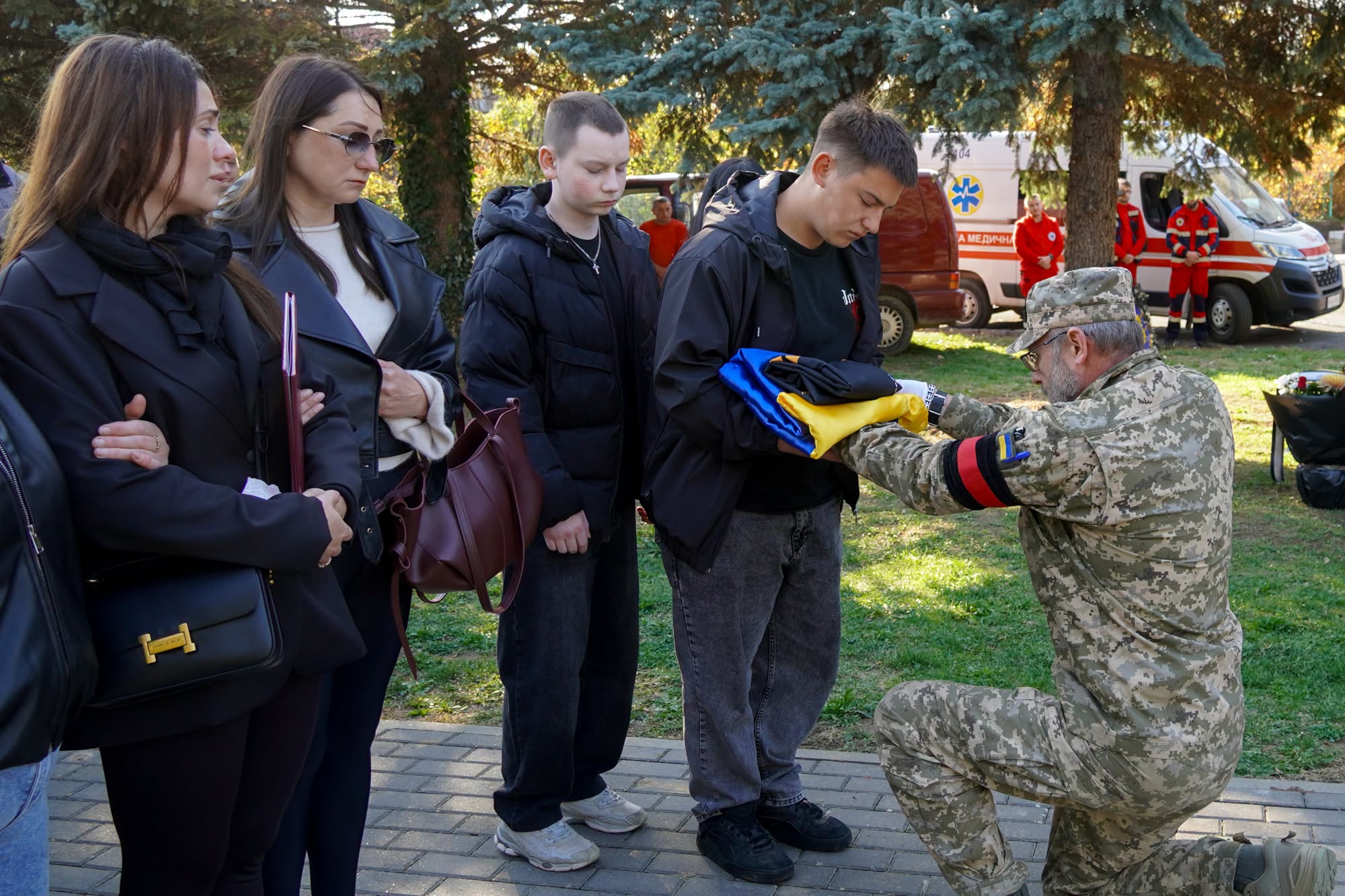 Ужгород прощається із 40-річним військовим Валентином Балогою