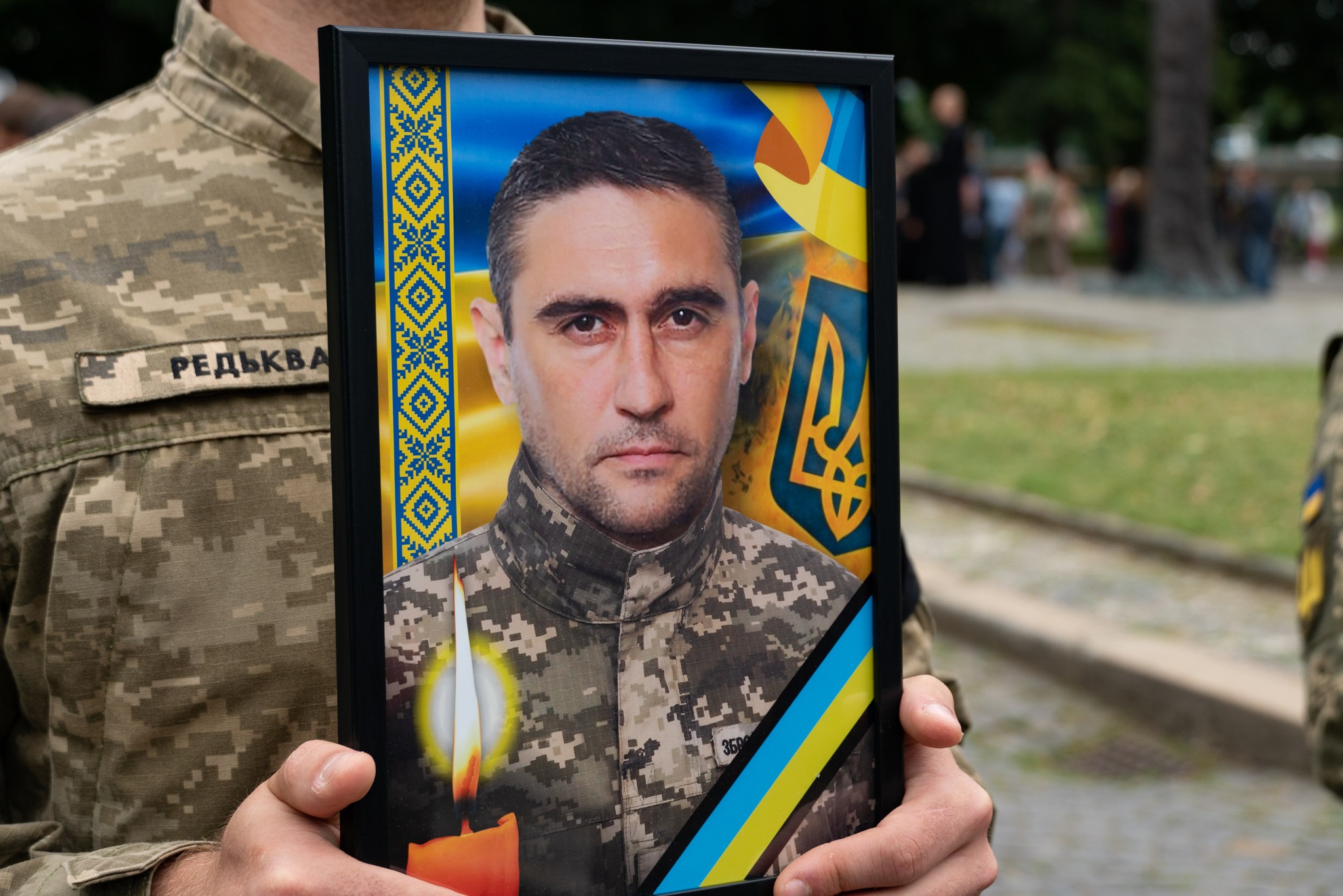Фото полеглого 