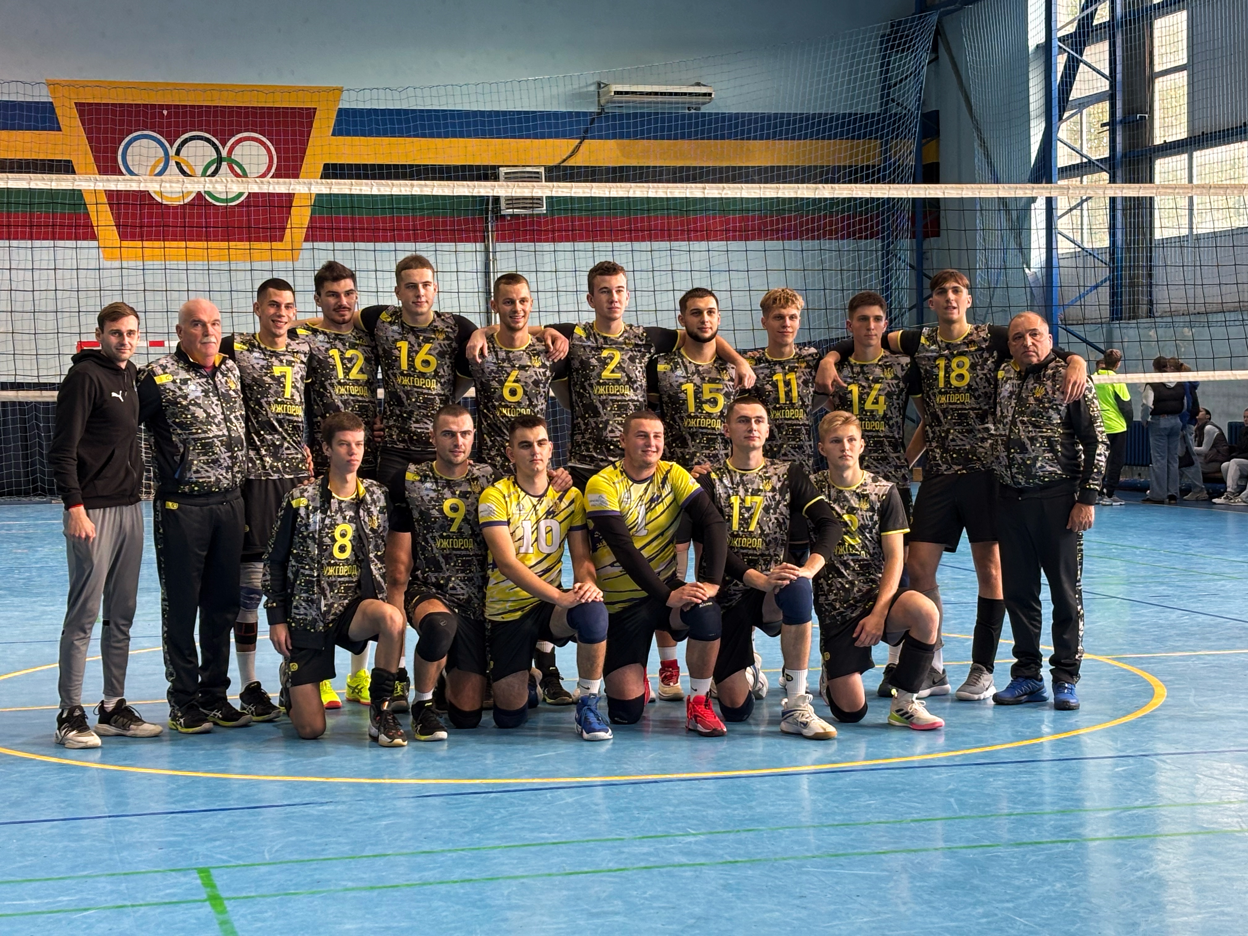 Волейболісти УжНУ