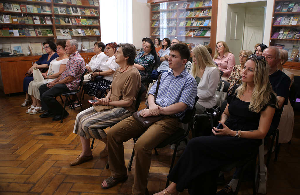 Презентація книжки Й.Архія