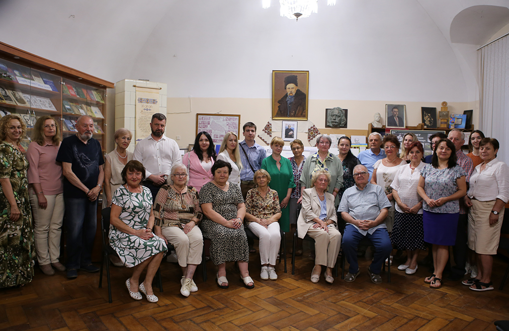 Презентація книжки Й.Архія
