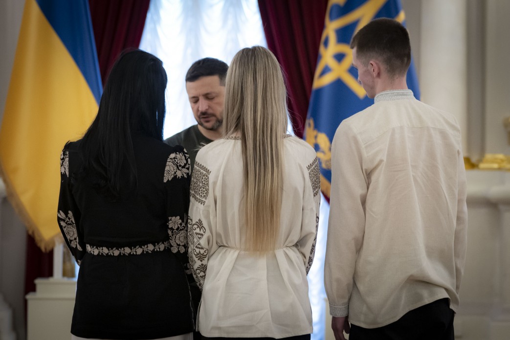 Вручення орденів "Золота Зірка"