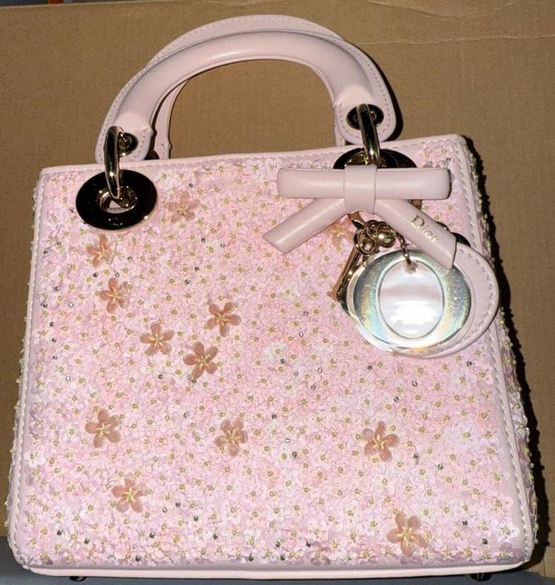 Вилучені товари