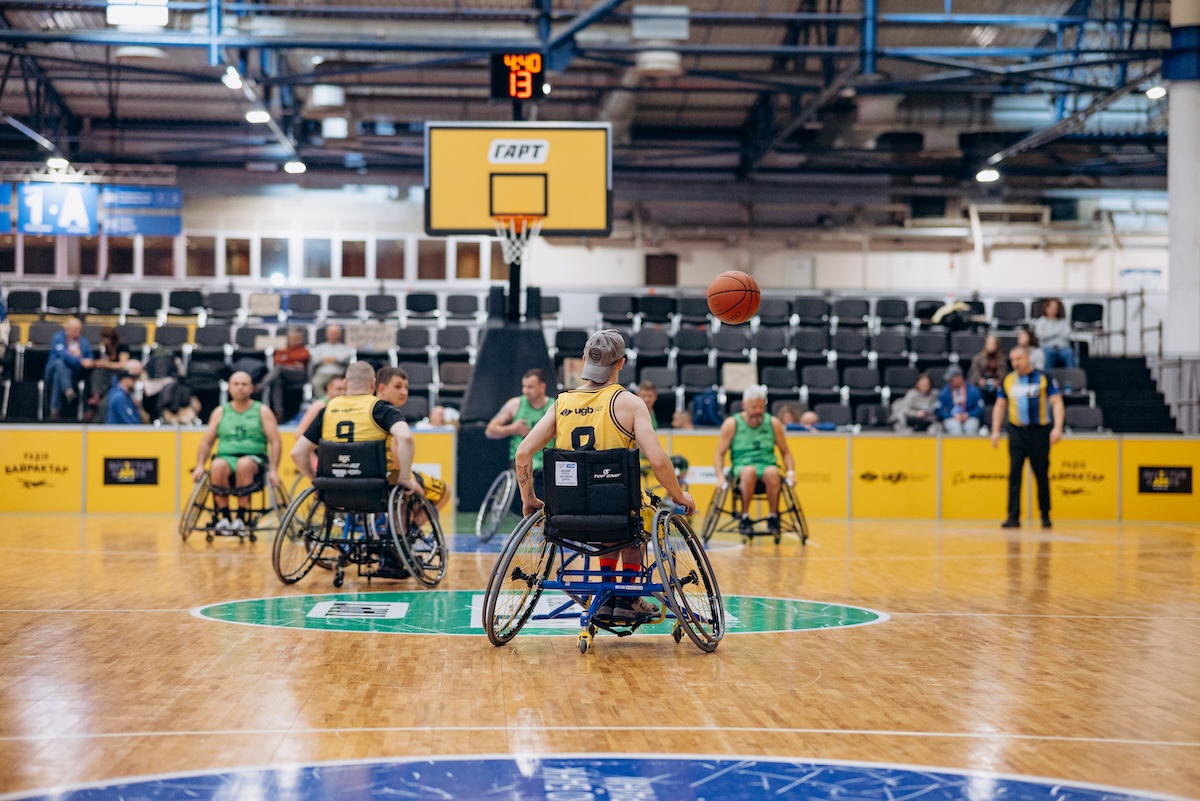 Баскетбол на кріслах колісних для ветеранів
