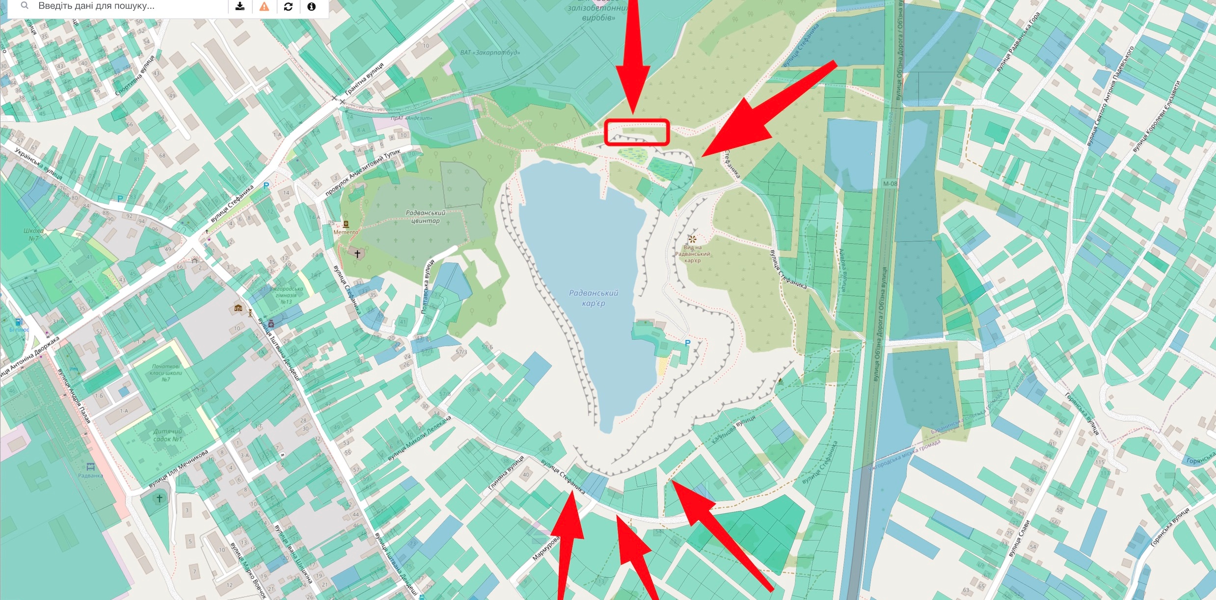 Карта: ділянки поблизу кар'єру, як роздані у приватну власність