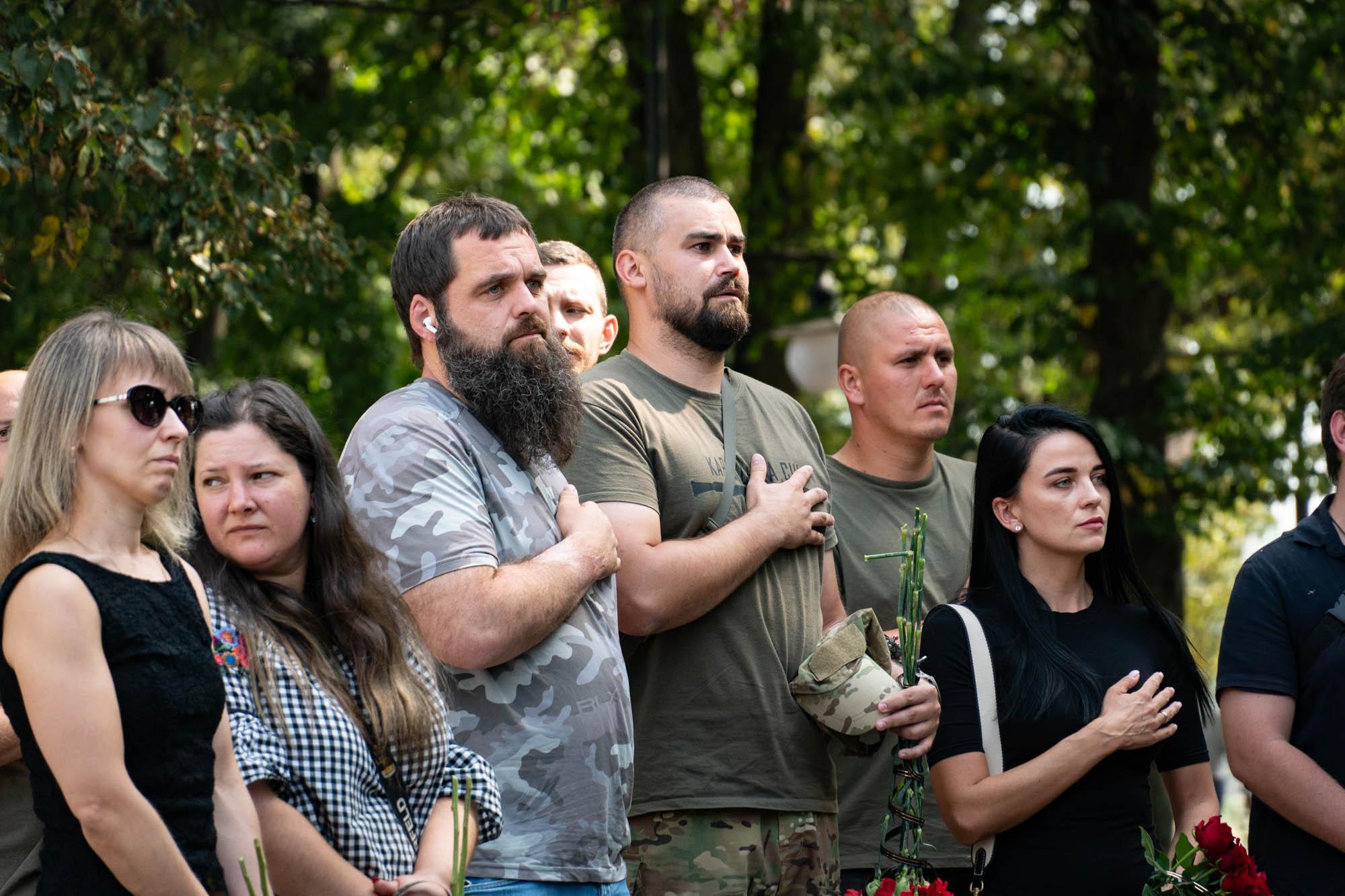 Військові та близькі прощаються з Миколою Гаєвим