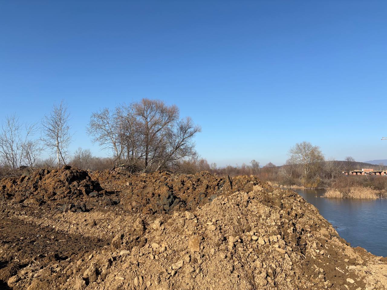 Чорне озеро в Ужгороді