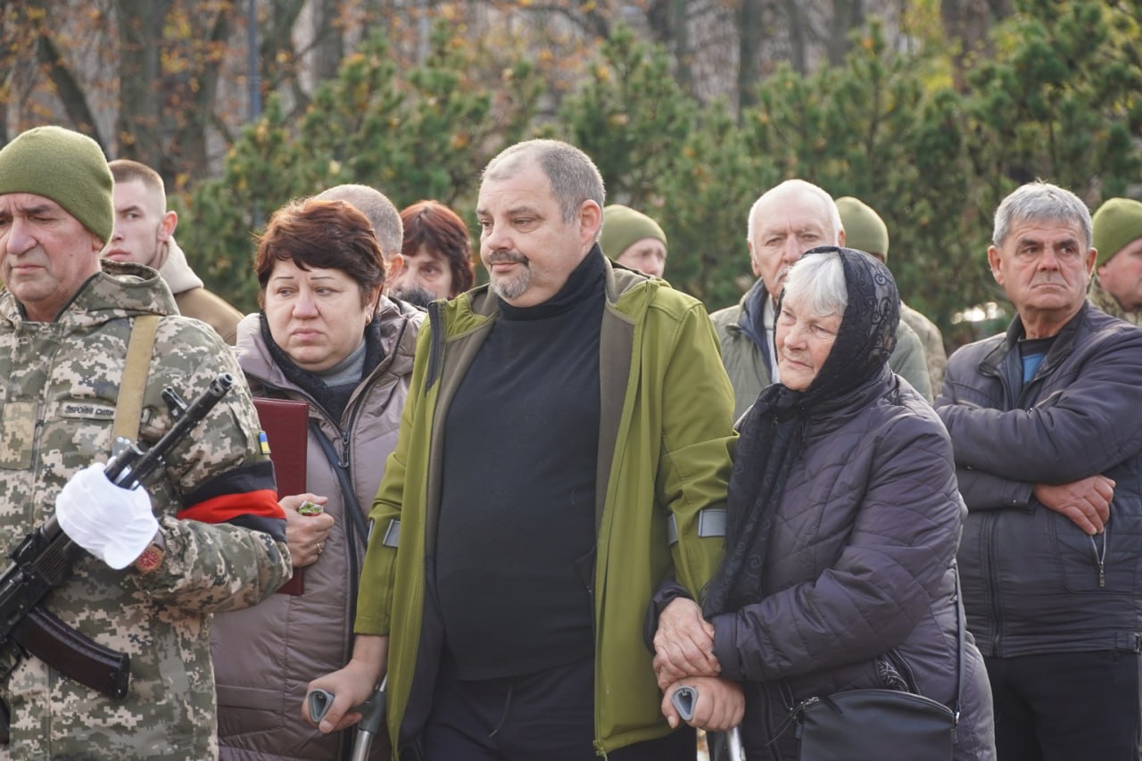 Прощання з полеглим воїном Владиславом Діусом