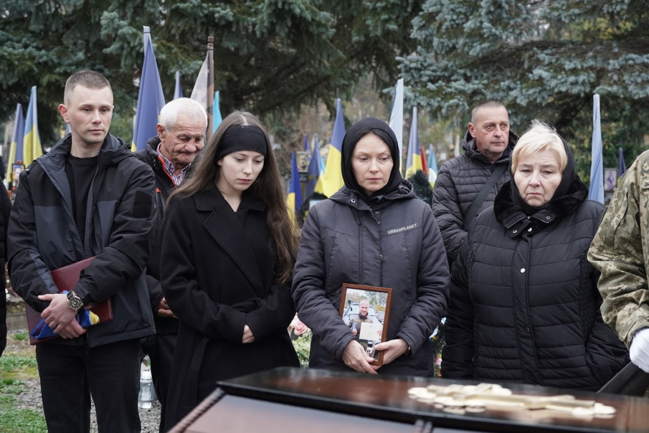 Прощання з воїном Олександром Поповичем в Ужгороді