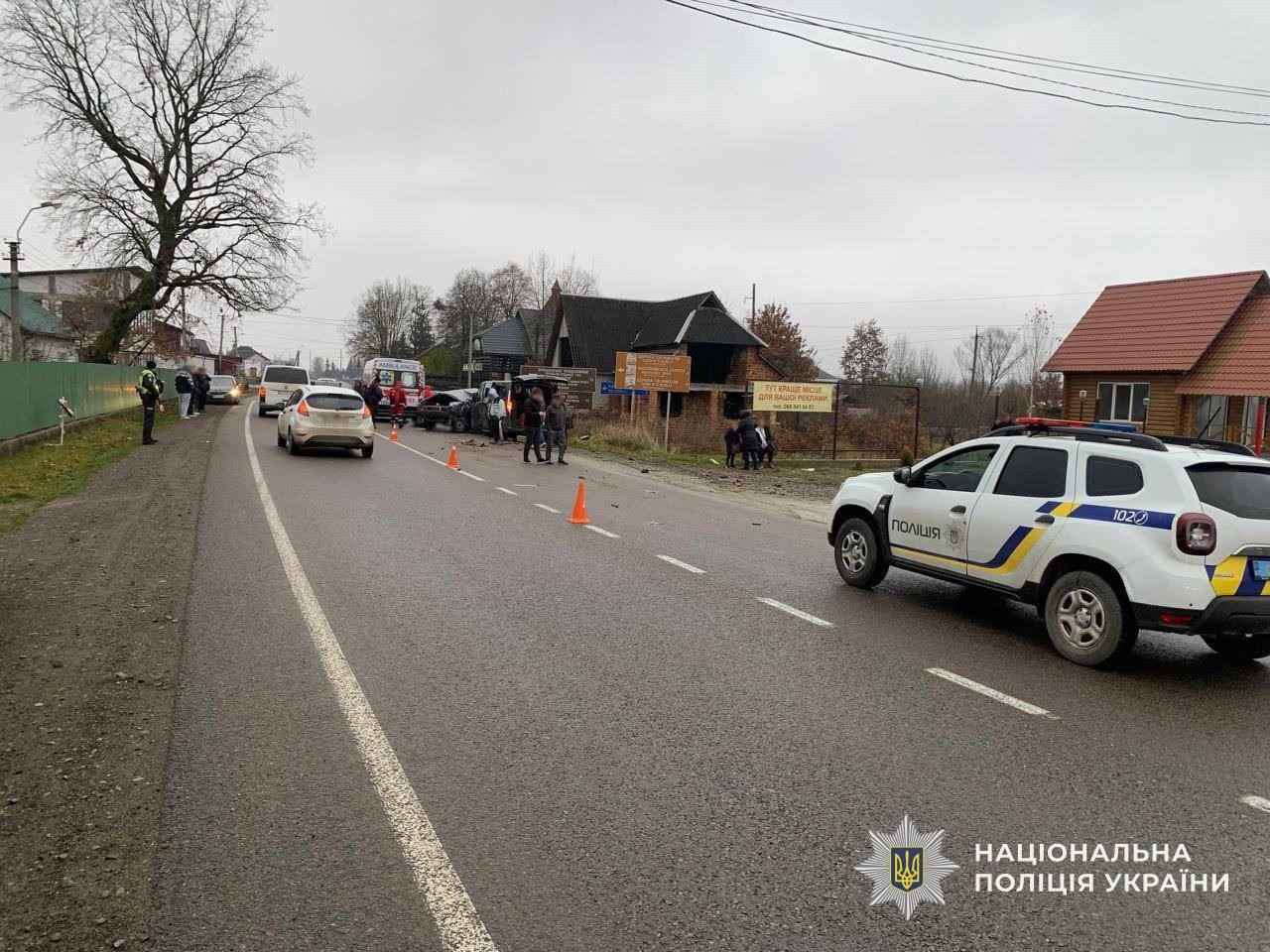 Наслідки ДТП у селі Сокирниця