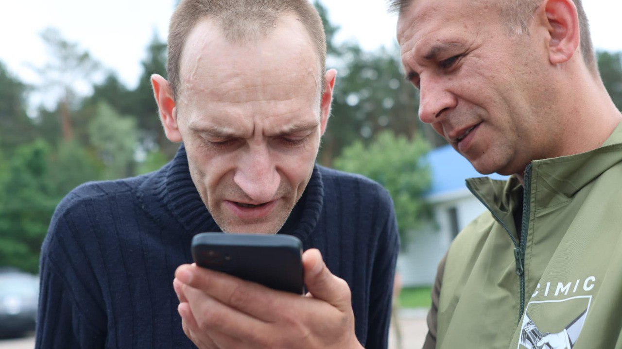 Українські військові, звільнені з російського полону