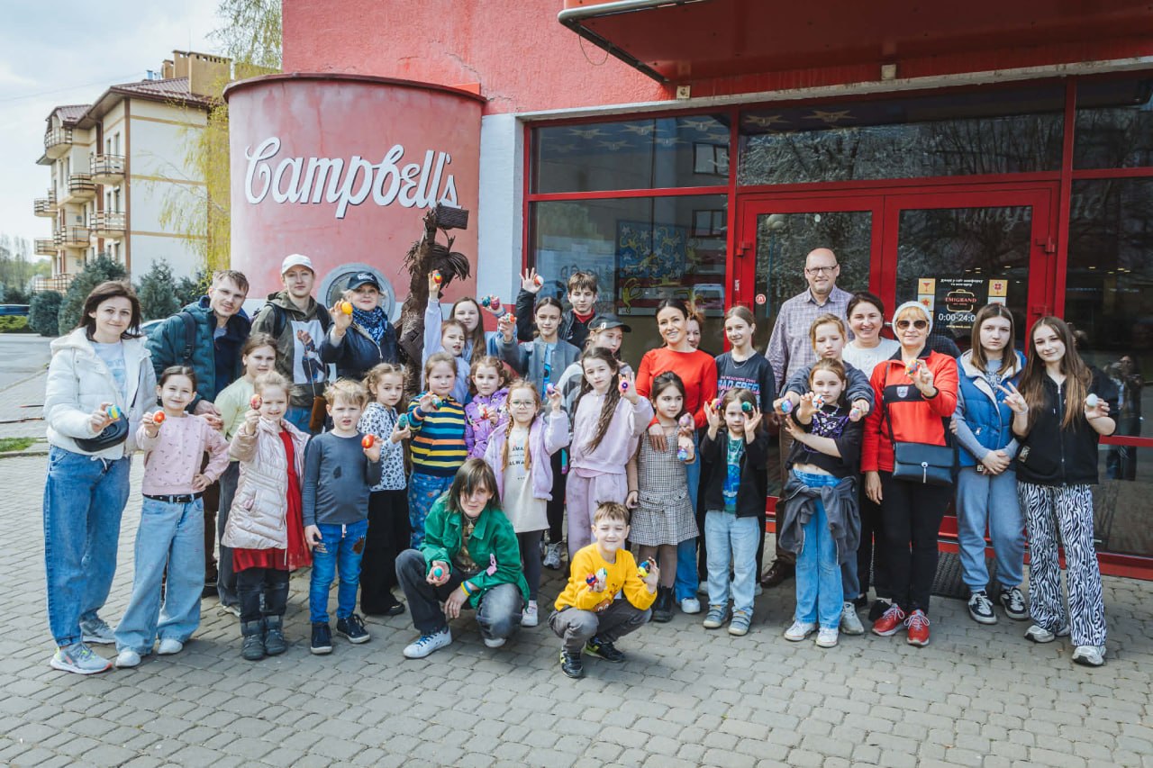 писанки у стилі Енді Воргола