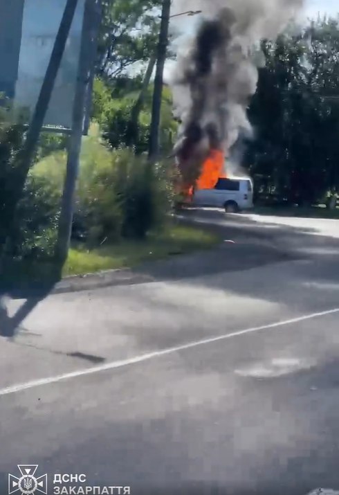 Загорання авто