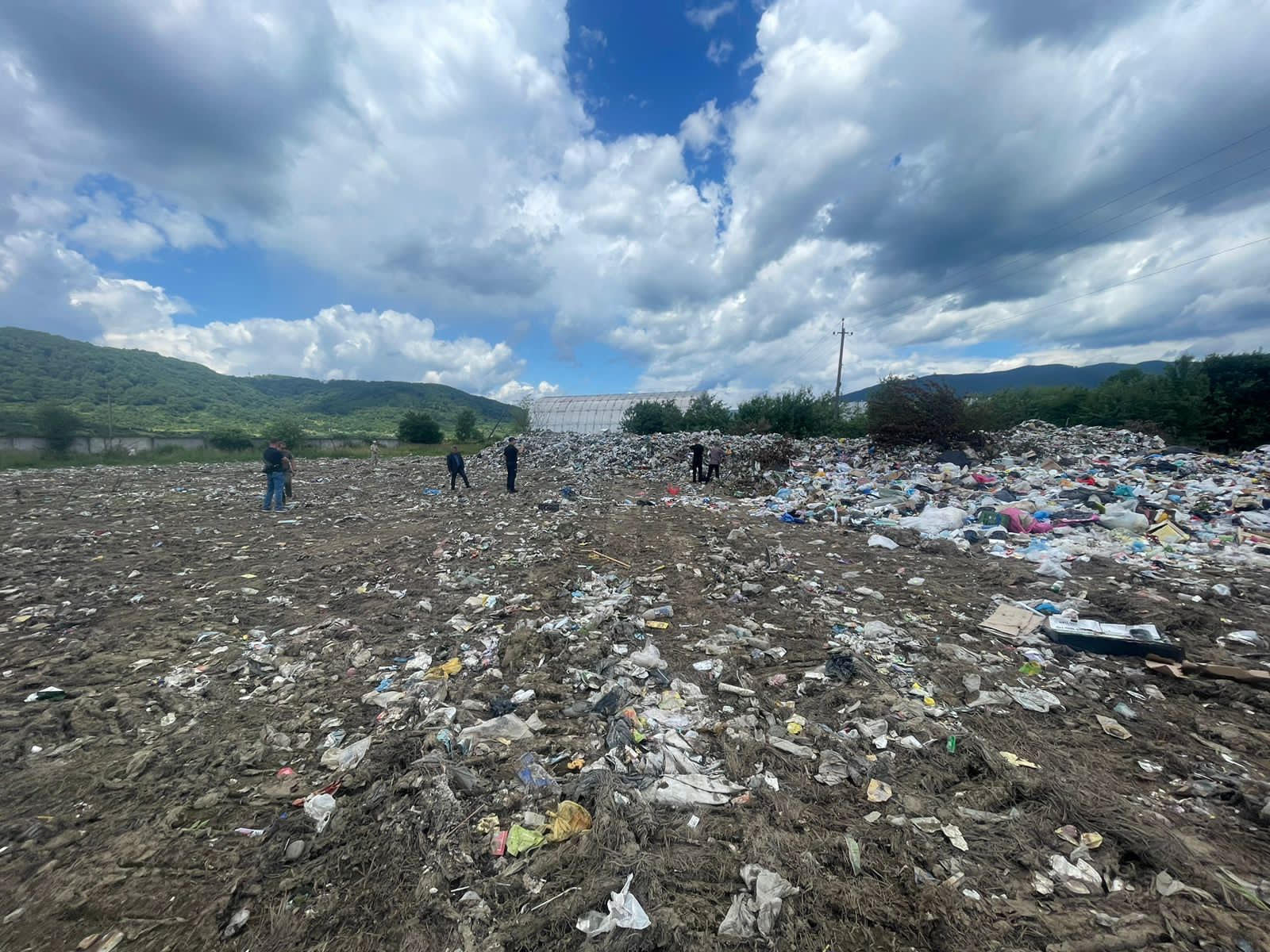 Фото сміттєзвалища