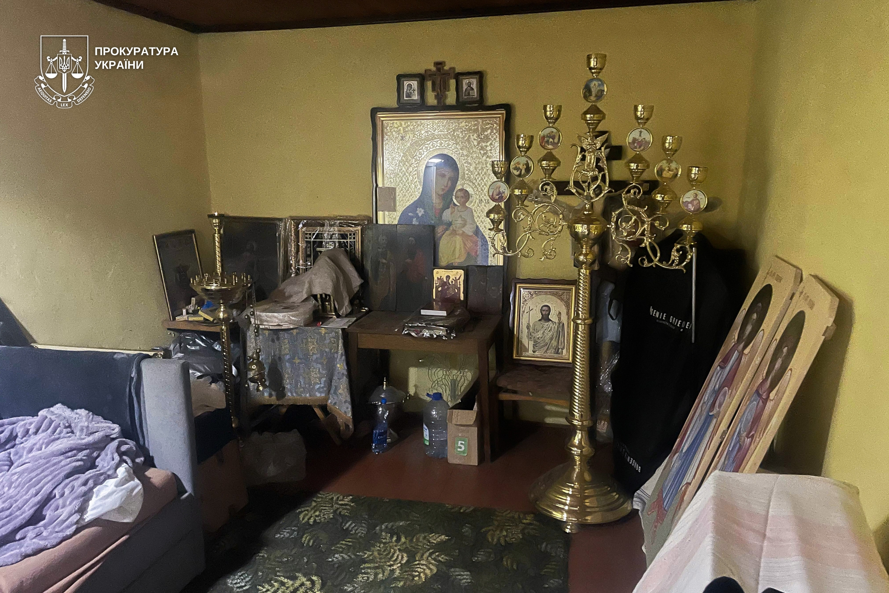 На Ужгородщині затримали священника, який переправляв ухилянта до Словаччини