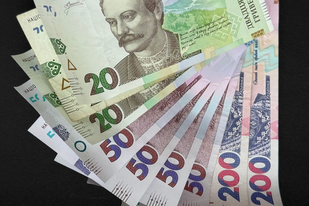 Фейкові збори на ЗСУ: як розпізнати шахрайські повідомлення про допомогу армії