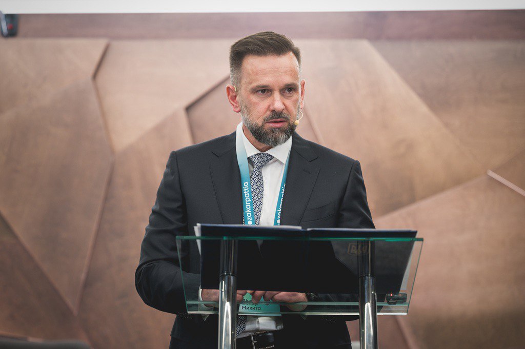 Віктор Микита