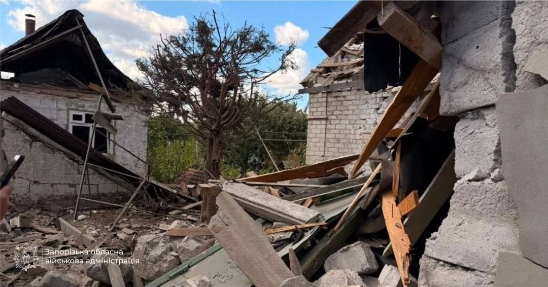 Наслідки російської атаки у Запоріжжі та області