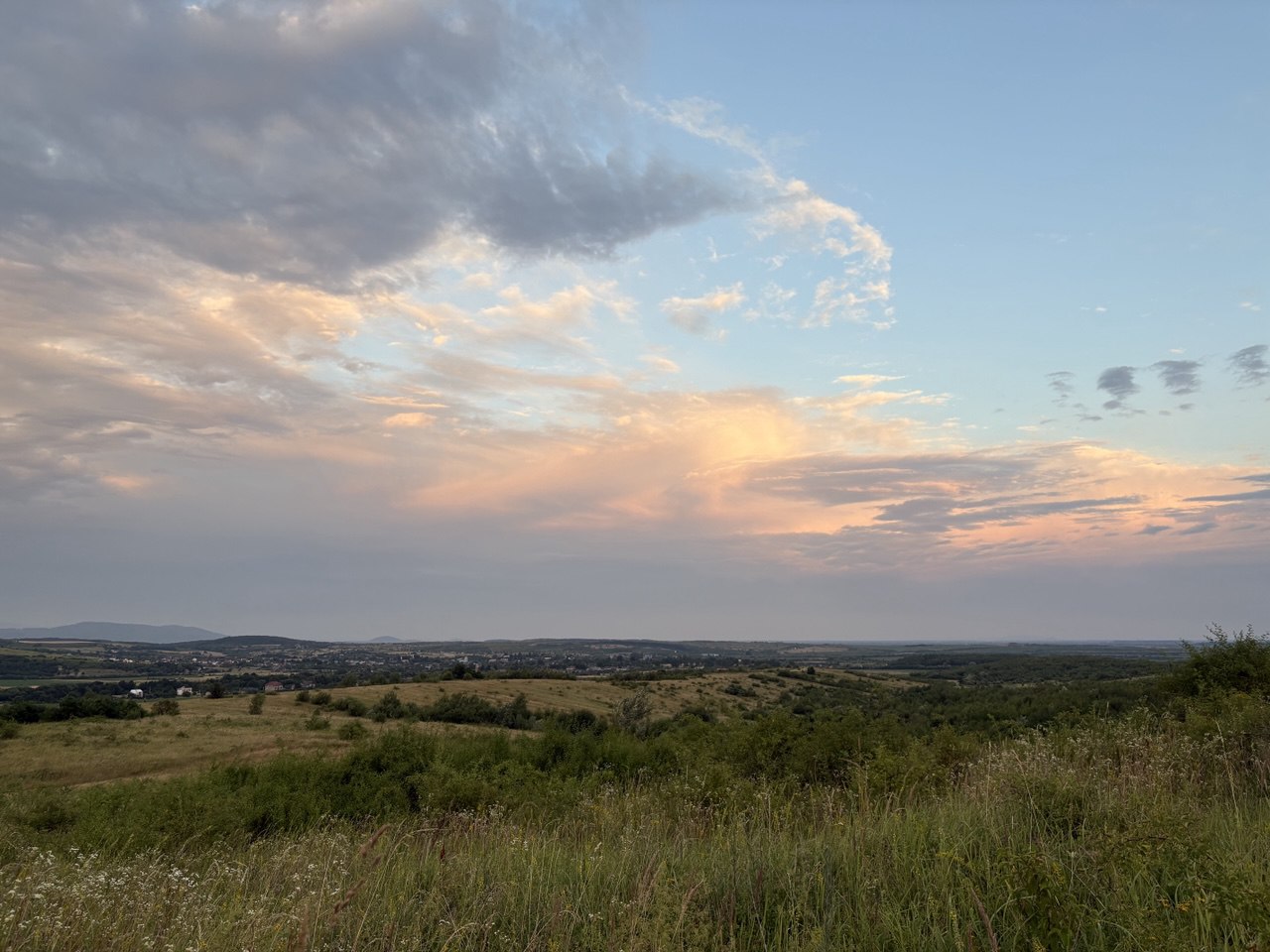 Закарпаття, гірський краєвид