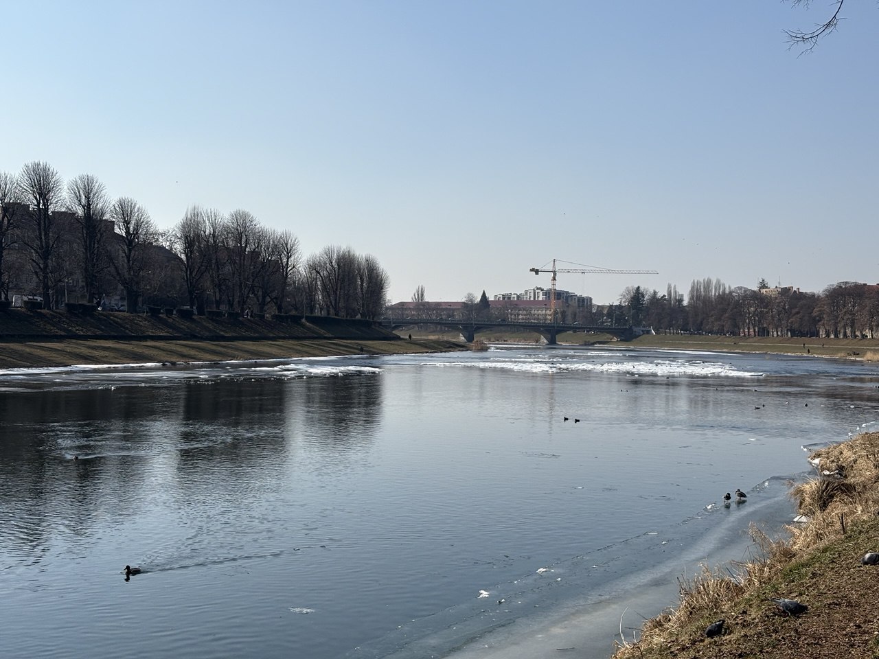 Ужгород, річка Уж, набережна