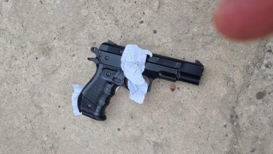 Вилучений пістолет