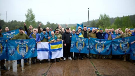 Звільнені з полону захисники