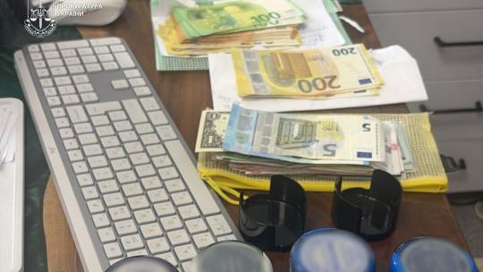 Обшуки у медцентрі пластичної хірургії на Закарпатті