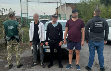 Затримані переправники ухилянта