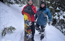 Заблукалий турист із рятувальником