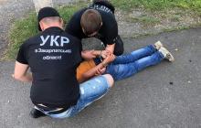 В Ужгороді озброєний підліток у масці пограбував АЗС (Фото) 