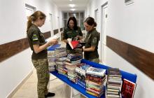 Прикордонники на Закарпатті отримали книги 