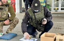 Поліцейські вилучили гранату з автомобіля