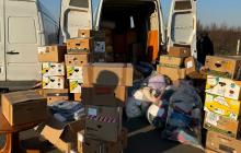 Товар у мікроавтобусах