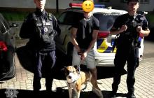Патрульні з собакою та її власником