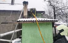 Спочатку жінка самостійно хотіла загасити вогонь 