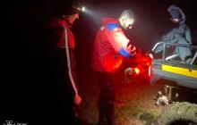 Рятувальники з травмованою туристкою