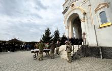 Прощання із воїном Василем Капітаном у Мукачеві