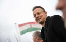 Сіярто Петер