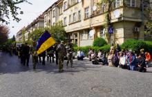 Прощання із полеглим воїном Андрієм Трещаком
