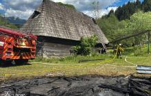 Хата у Старому селі, яка постраждала через пожежу