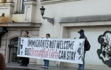 Учасники акції з плакатами в Ужгороді