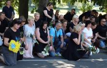 Прощання із воїном Валерієм Мадяром в Ужгороді