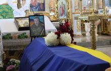 Прощання із полеглим воїном Андрієм Боршошем